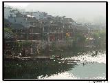 张家界、凤凰古城、苗寨、猛洞河漂流、芙蓉镇四晚五日全景游