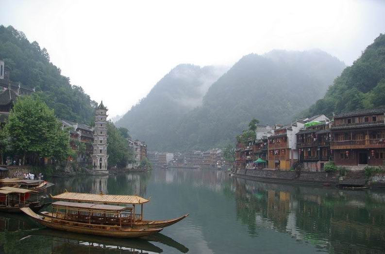 長沙、張家界、阿凡达（袁家界）、鳳凰城3天旅游行程安排